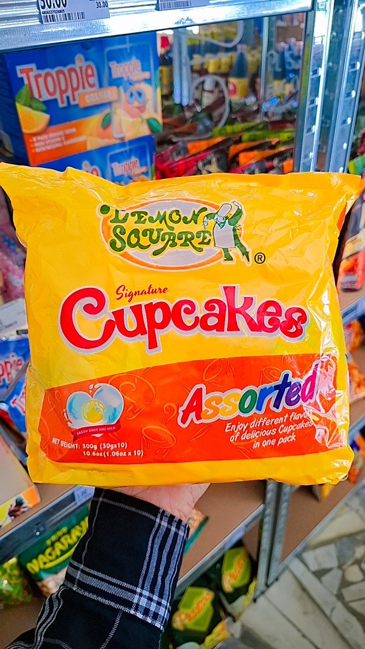 Lemon Square Cupcake Assorted 300g
