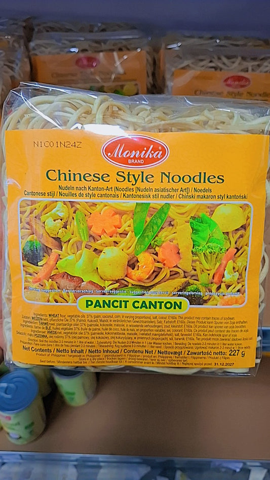 Monika Noodle danie chińskie Pancit Canton 227g