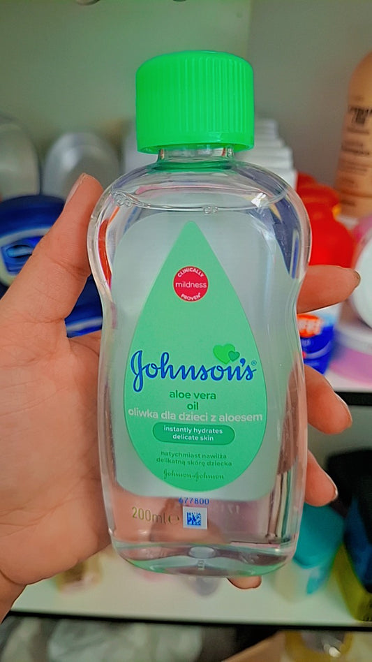 Johnson’s Baby Oil 200ml