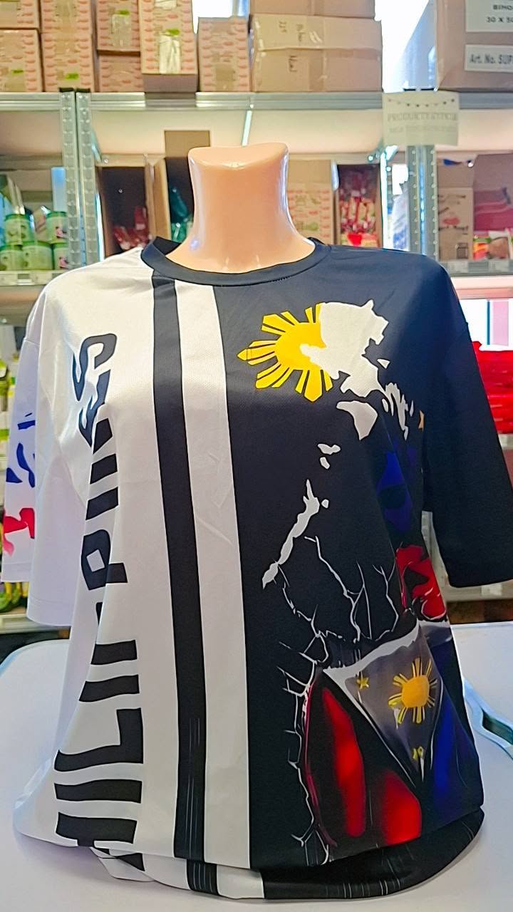 Pinoy Ako T- Shirts