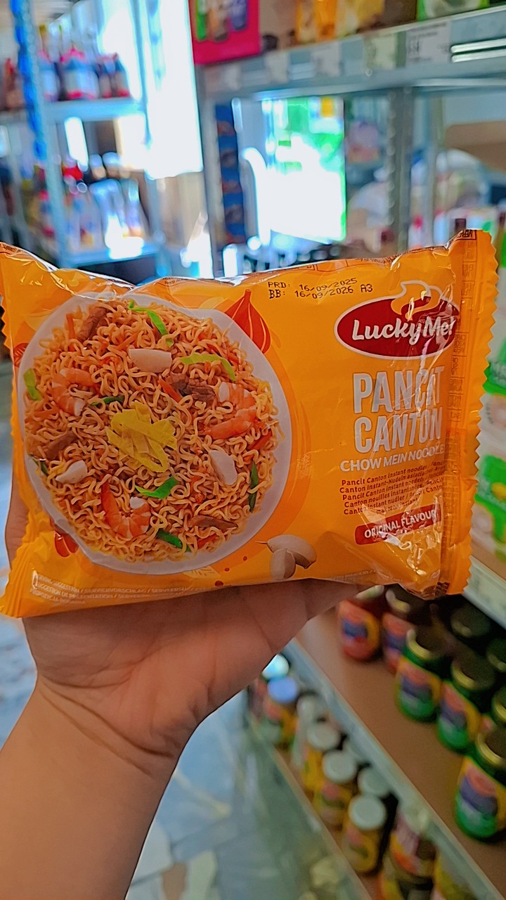 Lucky Me Instant Noodles